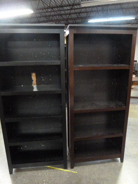 lot 68 image: PAIR OF BOOKCASES