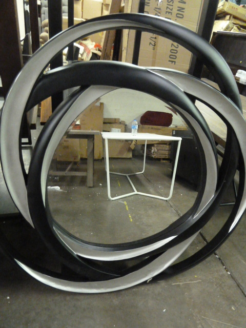 lot 227 image: LARGE MIRROR - HAS SOME FLAWS IN FRAME