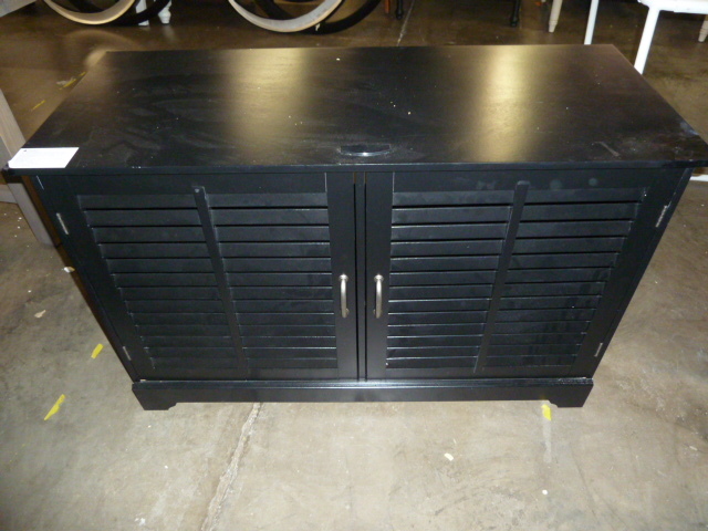 lot 224 image: TV STAND WITH CABINET - BAD CORNER, MISSING SHELVES