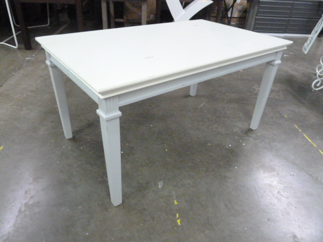 lot 205 image: LARGE WOOD DINING TABLE - HAS FLAWS