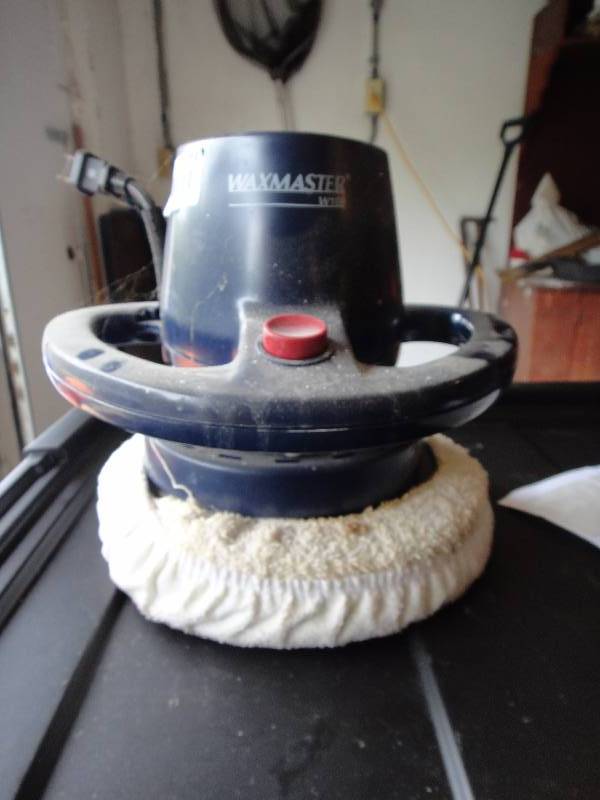 lot 914 image: Waxmaster