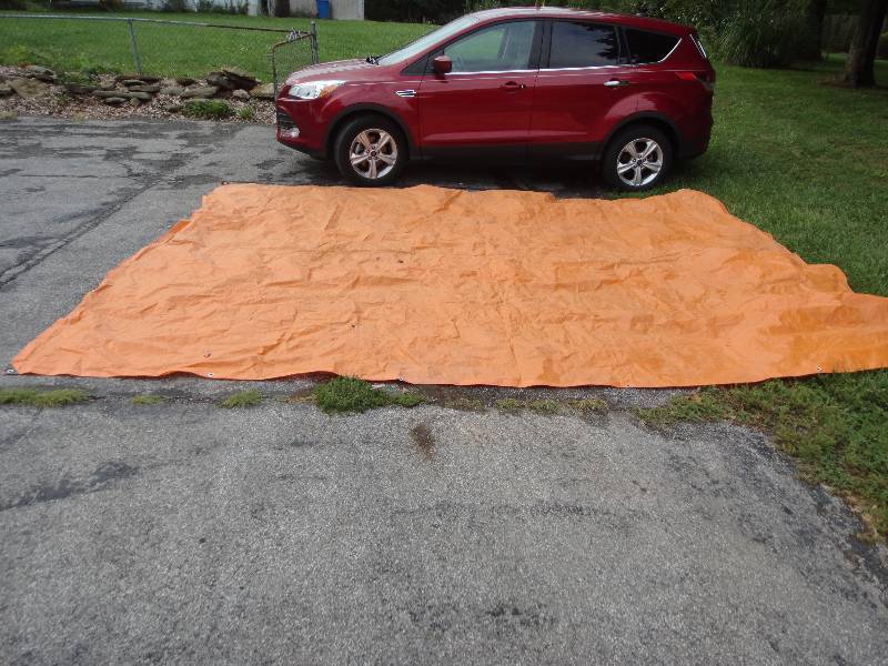 lot 926 image: Large Tarp