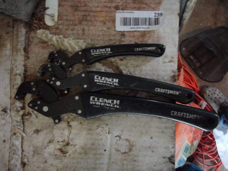 lot 239 image: Clench Wrenchs