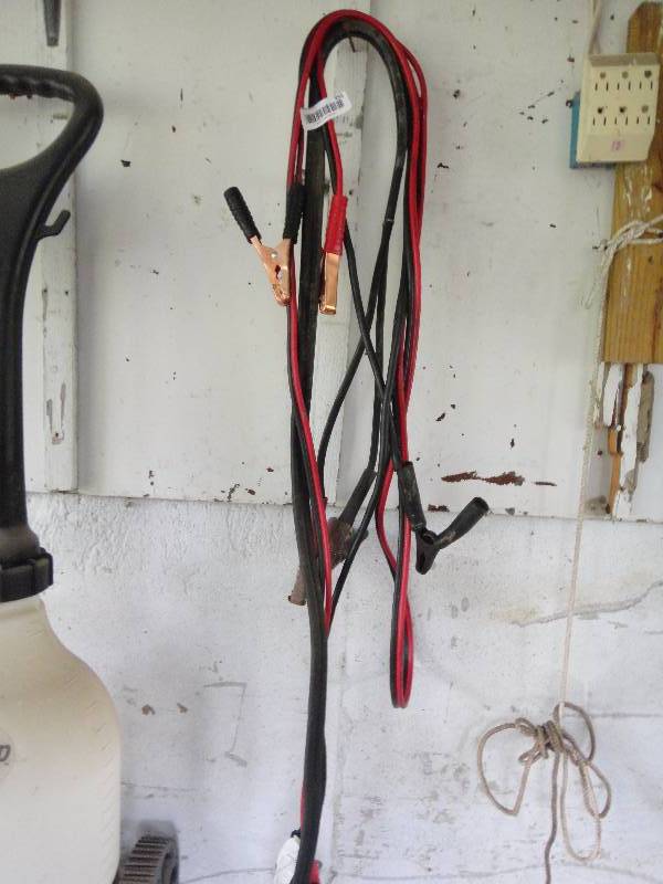 lot 955 image: Jumper Cables