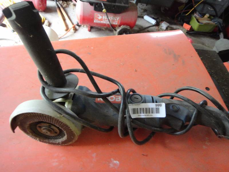 lot 999 image: Angle Grinder