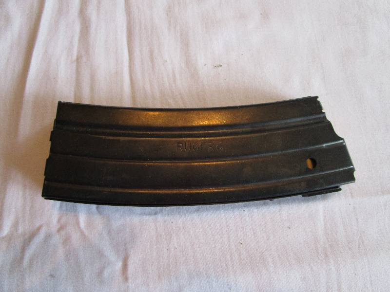 lot 139 image: Full Ruger Magazine with 5.56mm F1
