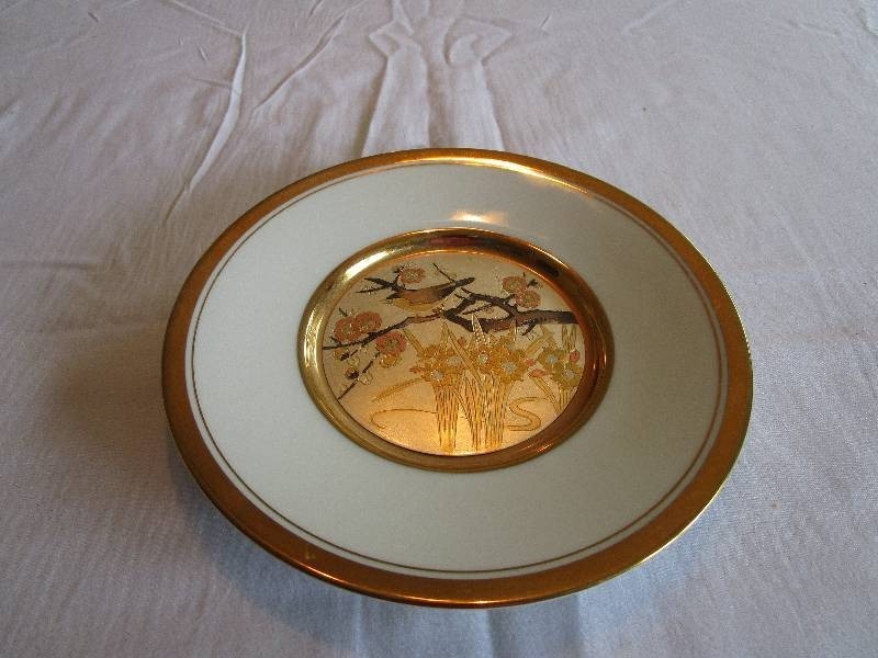 lot 194 image: Japanese Chokin Plate