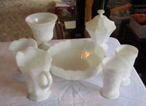 lot 203 image: Lot of Milk  Glass