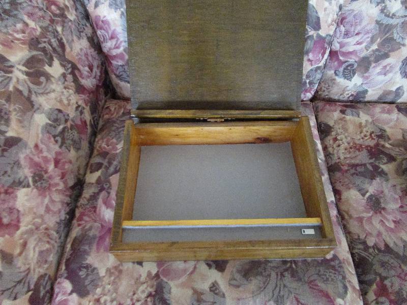 lot 205 image: Antique Box