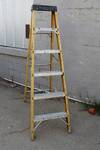 Fiberglass Step Ladder - Werner - 6'