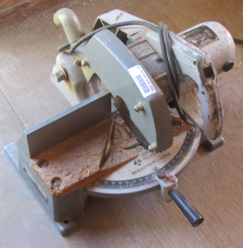 lot 2082 image: Rockwell Motorized Mitre Box Saw M# 34-010