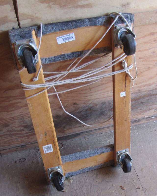 lot 2113 image: Furniture Dollie  Dolly - Carpeted w Pull Rope