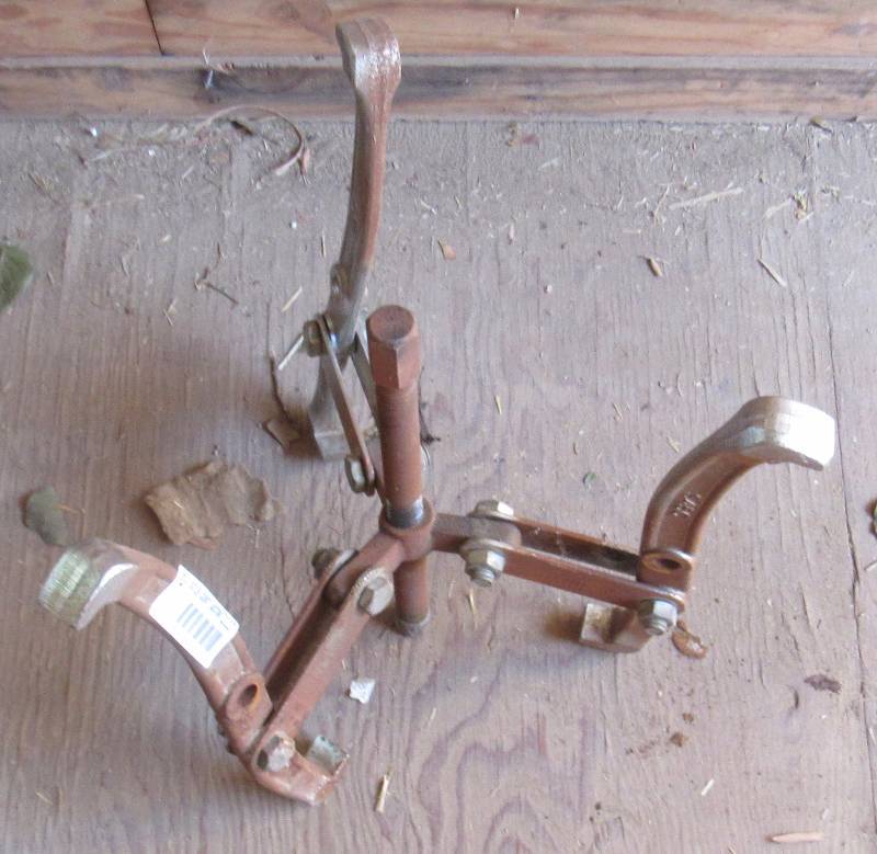 lot 2117 image: Gear Puller - 8 - Allied - S450