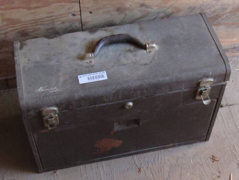 lot 2118 image: Kennedy Machinists Tool Box