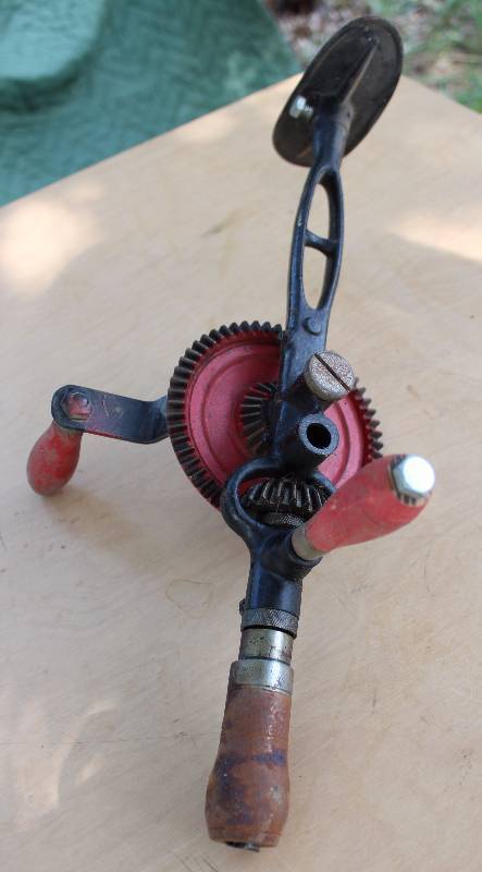 lot 2178 image: Vintage Hand Drill