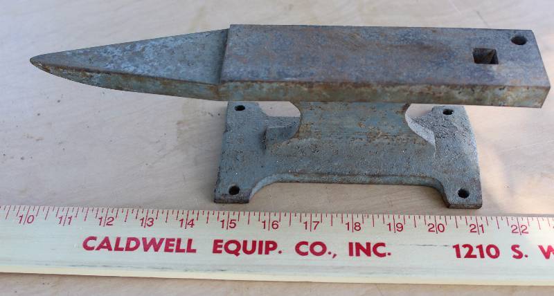 lot 2184 image: Anvil