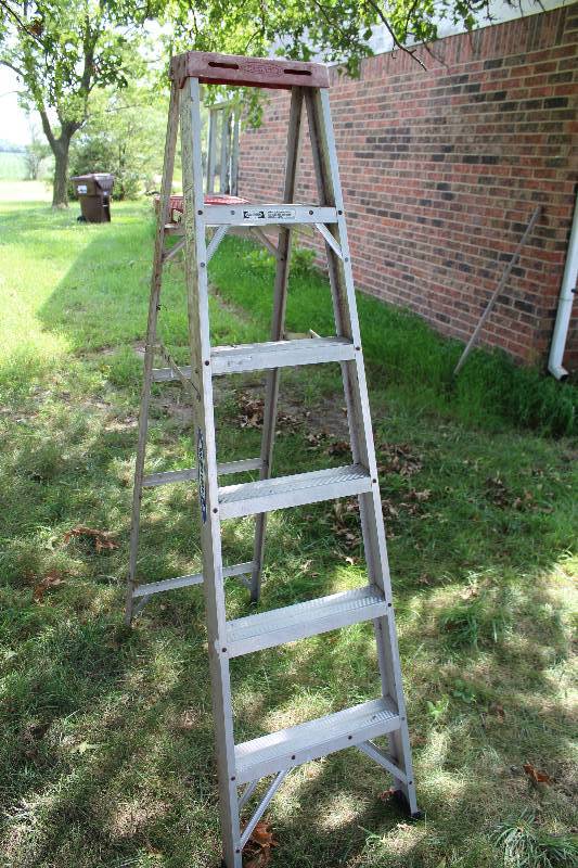 lot 2249 image: Werner - 6ft Aluminum Step Ladder