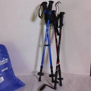 lot 5115 image: Vintage Kabar Folding Knife &  Walking Sticks ( NEW)
