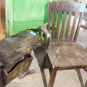lot 5127 image: Vintage Wood Chair &  Magazine Rack