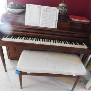 lot 5093 image: Vintage Piano & Bench
