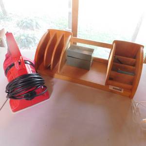 lot 5259 image: Dirt Devil & Wood Office Organizer
