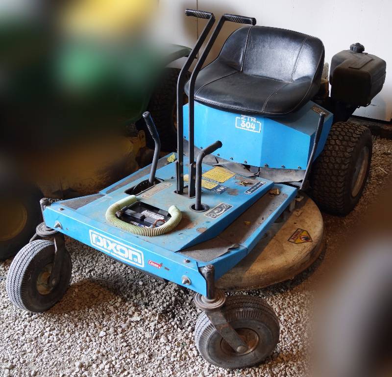 lot 6134 image: Riding Lawnmower - DIXON ZTR - 304 Lawnmower - 10HP - Runs - Electric Start - SEE VIDEO LINK BELOW - Battery New this year