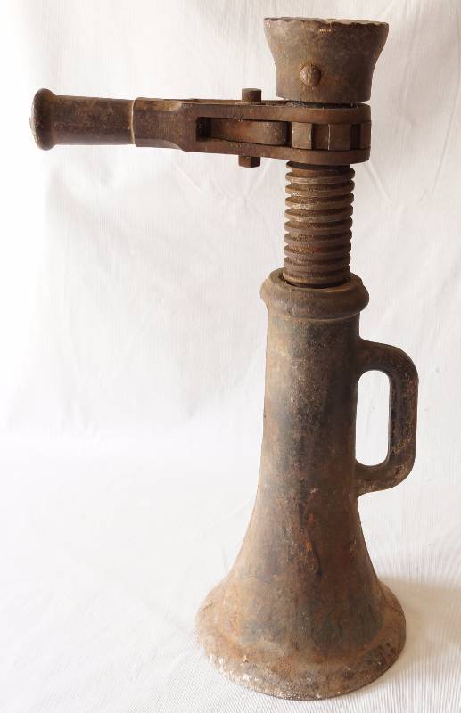 Vintage Train House Jack / Railroad Screw Jack VULCAN Brand 11 & B