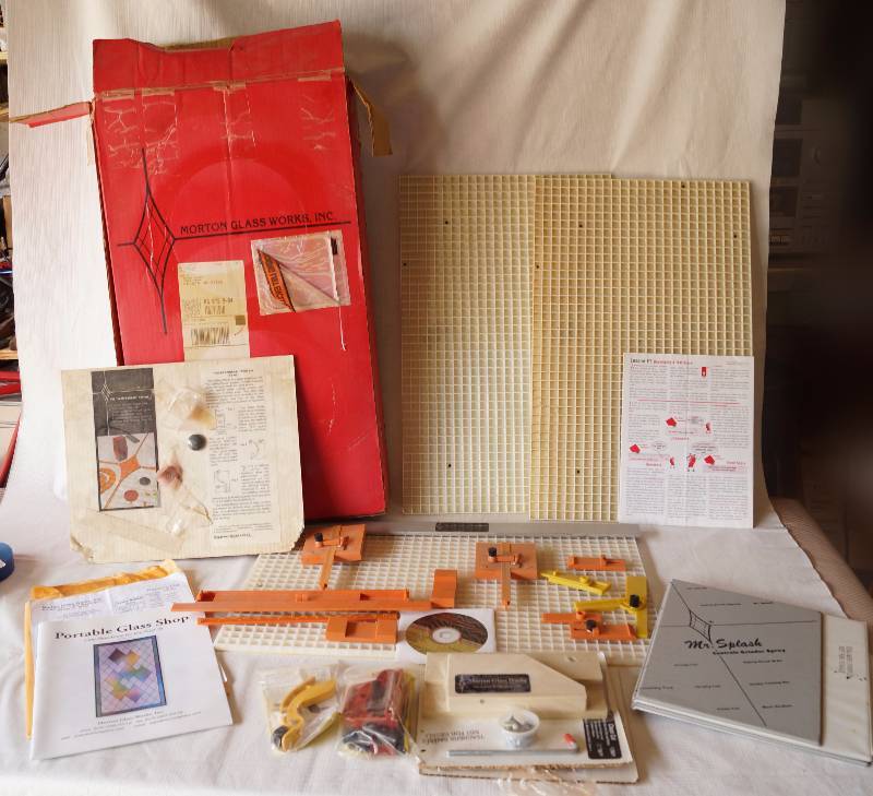lot 6039 image: Stained Glass Cutting Kit - by Morton Glass Works - Lots of accessories and DVD and instructions included - see photo