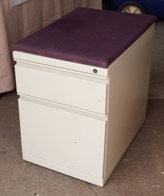 lot 6051 image: Very Sturdy  Heavy 2-Drawer filing cabinet with seating cushion on top. This is lined with something heavy so it can not be carried off. Must see (unlocked, no key)