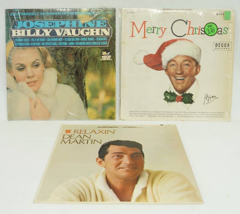 lot 5016 image: Lot of 3 Vintage Albums - Bing Crosby (Christmas), Dean Martin and Josephine Billy Vaugh - Some still in plastic