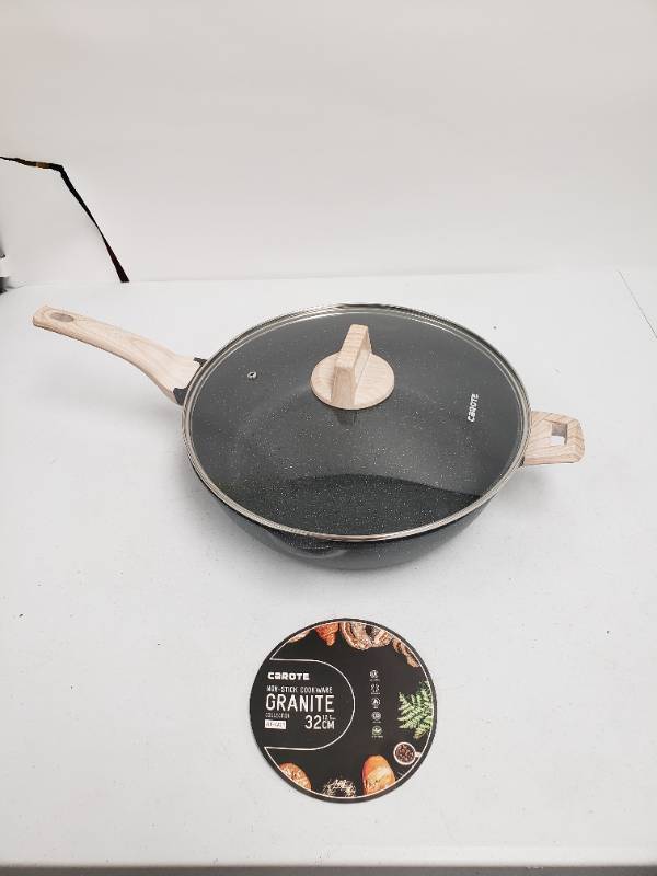 CAROTE Nonstick Deep Frying Pan with Lid 12 Inch Skillet Saute Pan  Induction