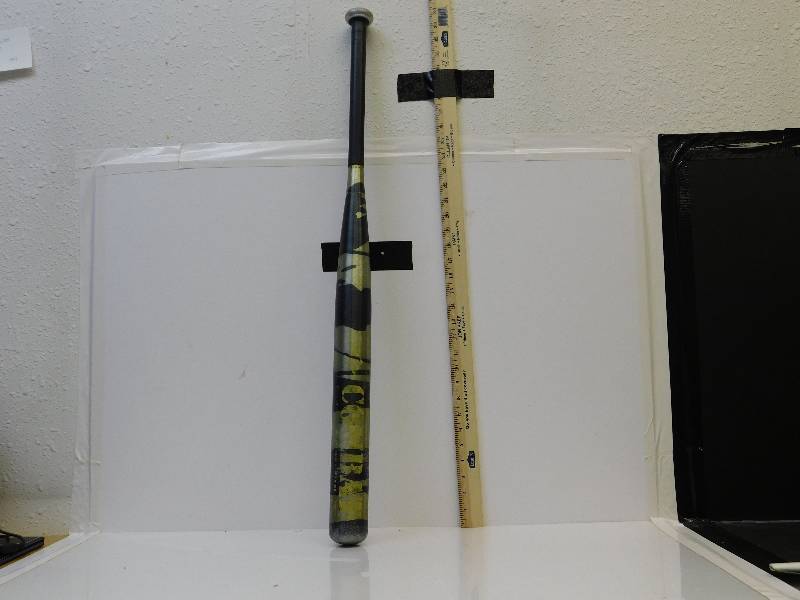 lot 9006 image: Curley Bates Easton 35 Oz Combat Brand Softball Bat