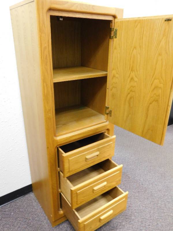 lot 9008 image: 60 T, 22 W, 18 D.  Stanley Hardwood - Three Drawer, Two Shelf Tall Standing Dresser.