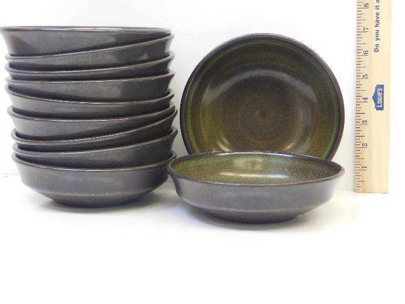 lot 9034 image: Franciscan Stoneware - 11 Standard Sized SaladSoupCereal Bowls