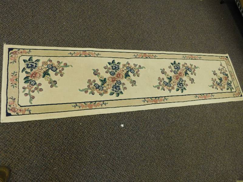 lot 9084 image: 23 x 93 Suprema Brand Hallway Runner