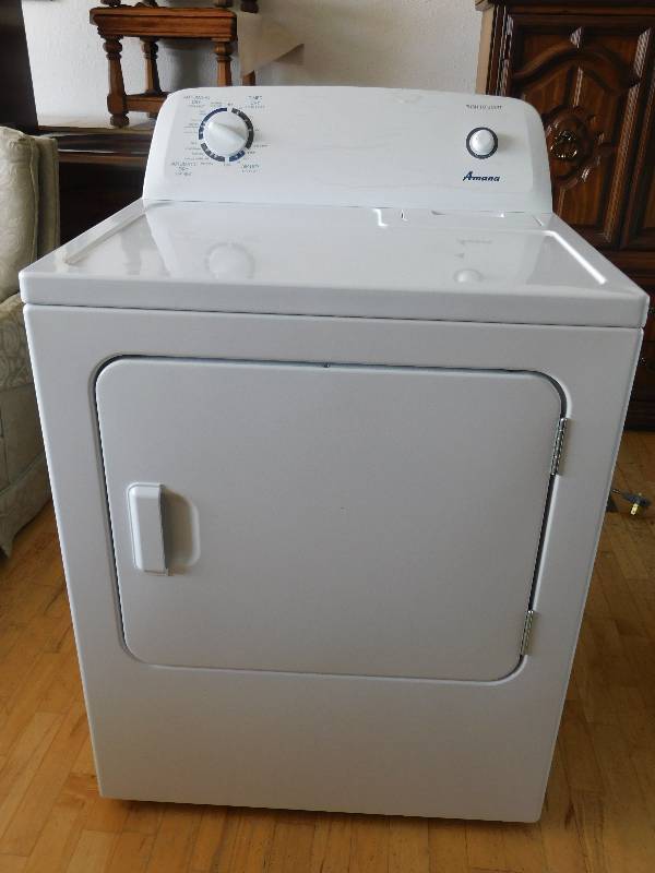 lot 9095 image: Amana Electric Dryer. 29 Wide Model