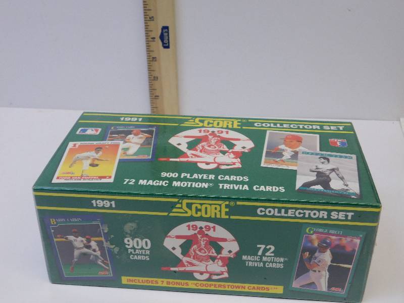 lot 9110 image: Score 1991 Majhor League Baseball Collector Set 900 Cards UNOPENED
