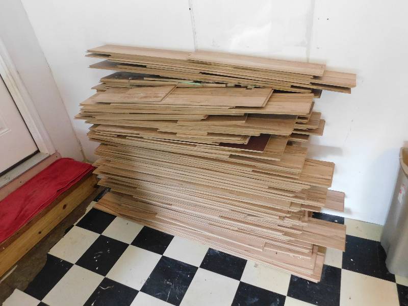 lot 9209 image: Self Locking Soft Cherry Vinyl Plank Flooring.