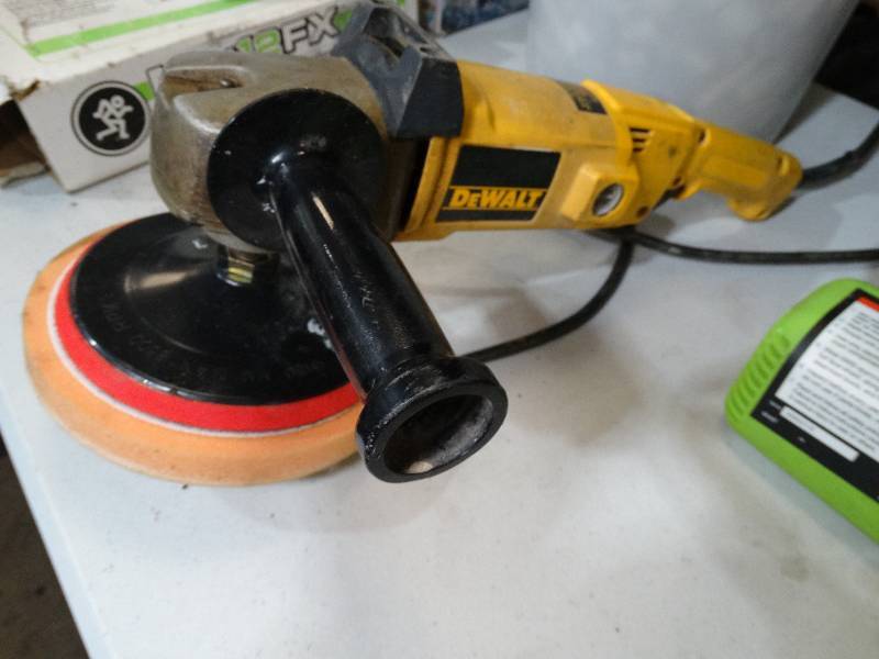 P.W. Sales Haysville KS Warehouse Auction // New Sports Clothes and Equipment / Tools