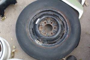lot 2490 image: Vintage Chevrolet 16 Wheel