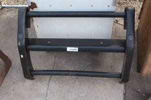 lot 2500 image: Ford Crown Vic Police Push Bar