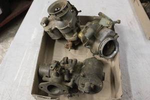 lot 2567 image: Antique Carburetor Lot