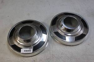 lot 2603 image: Chevrolet Squarebody 4wd Hubcaps