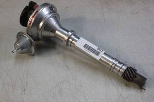 lot 2611 image: Pertronix Distributor Chevrolet