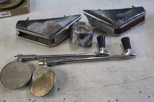 lot 2614 image: Vintage Car Parts Lot