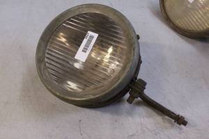 lot 2627 image: Antique 1920s 1930s Car Headlight 5