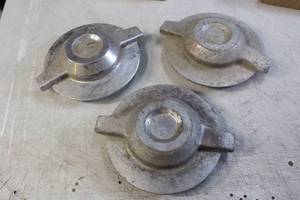 lot 2637 image: 1950s Dodge Wire Wheel Center Caps