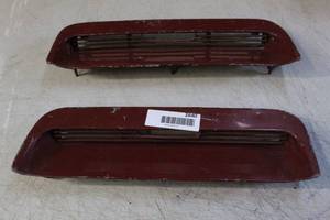 lot 2640 image: 1967 1968 Ford Mustang Hood Vent Inserts
