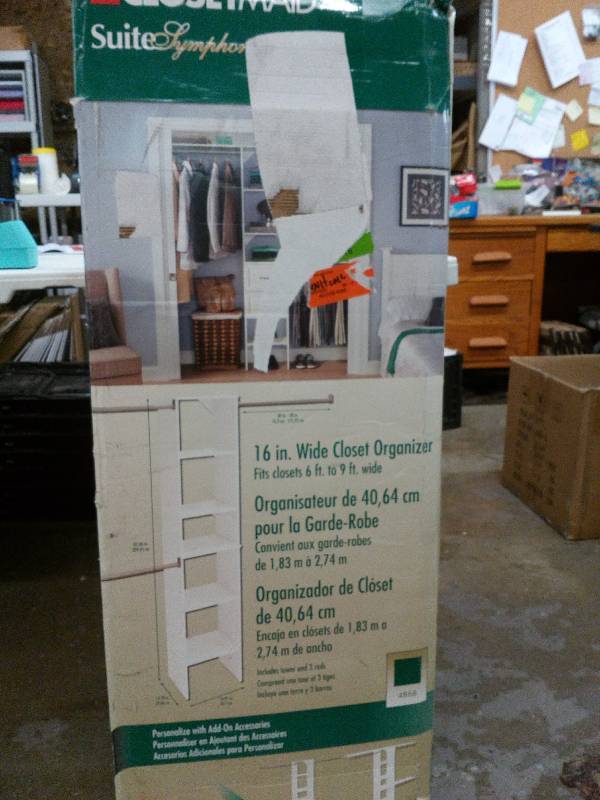 lot 12 image: Closet Maid Suite Symphony 16 Starter Kit