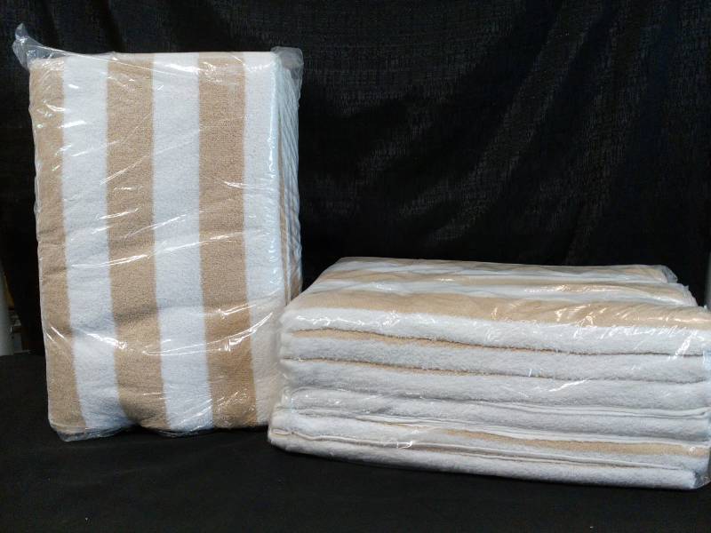 lot 29 image: Towels - 100% Cotton